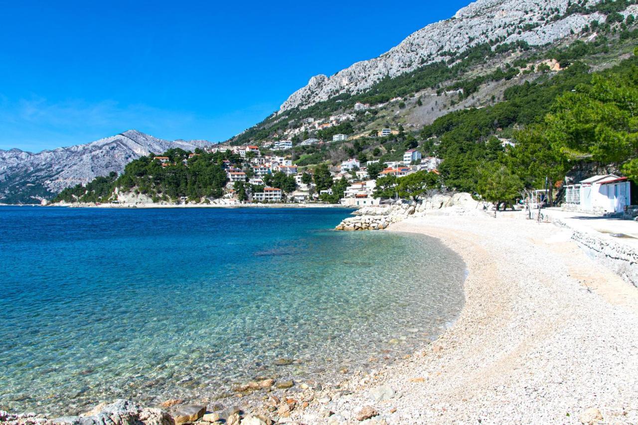 Apartments By The Sea Brela, Makarska - 20778 Екстериор снимка